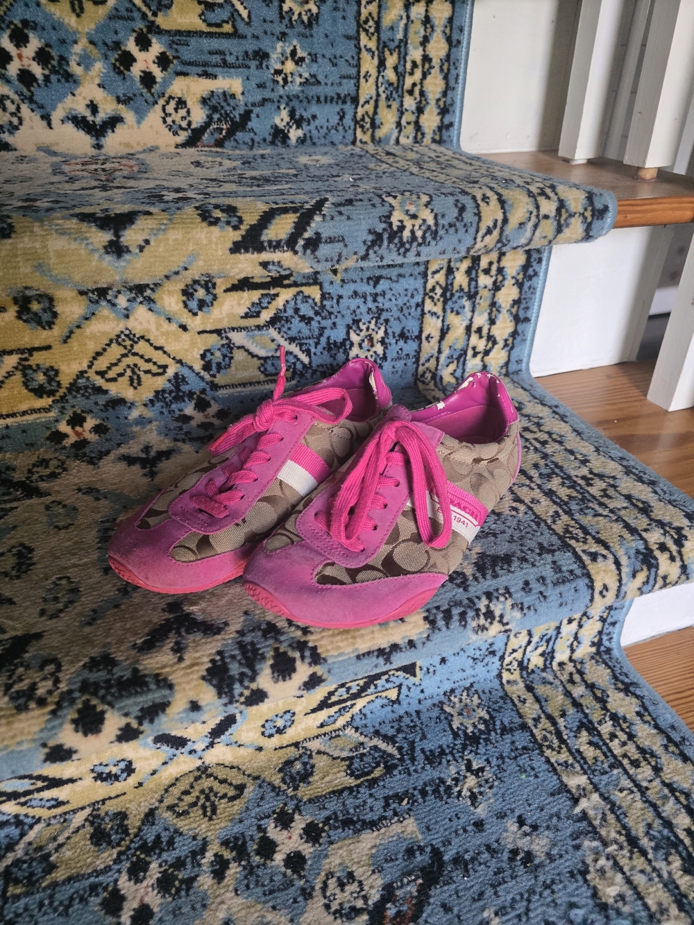 COACH Pink Logo-Pattern Sneakers